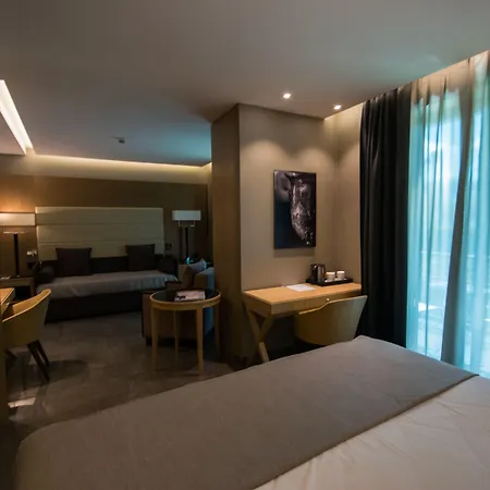 フォーラム ホテル ポンペイ