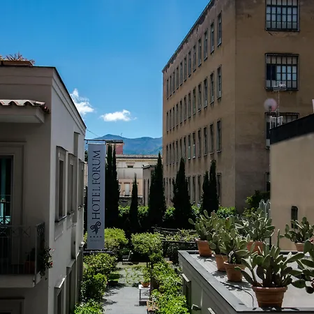 Forum Hotel Pompéi